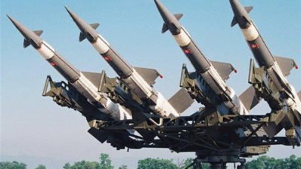 وزارة الدفاع الإماراتية: التعامل مع اعتداءات صاروخية إيرانية